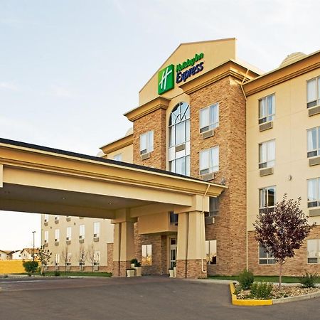 Holiday Inn Express Grande Prairie By Ihg Екстериор снимка