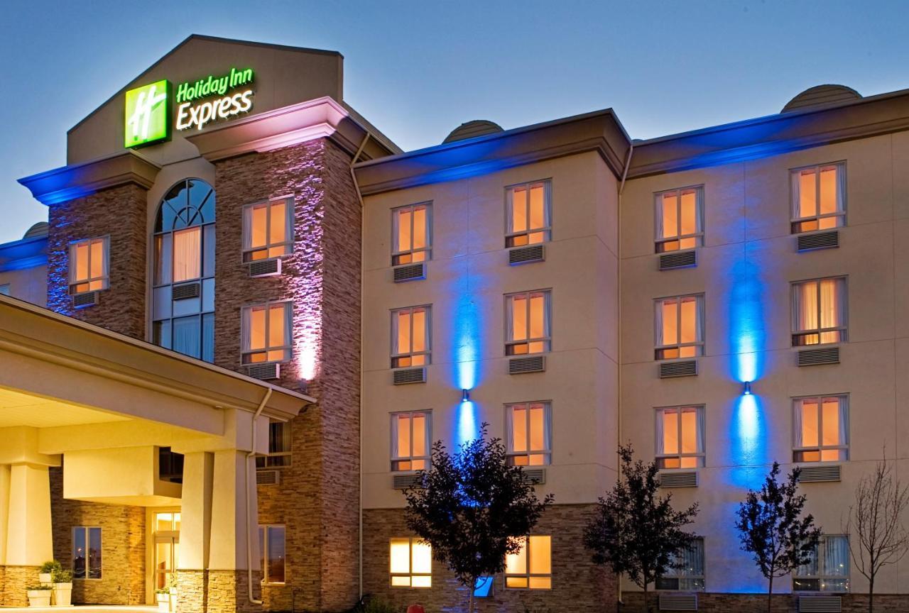 Holiday Inn Express Grande Prairie By Ihg Екстериор снимка